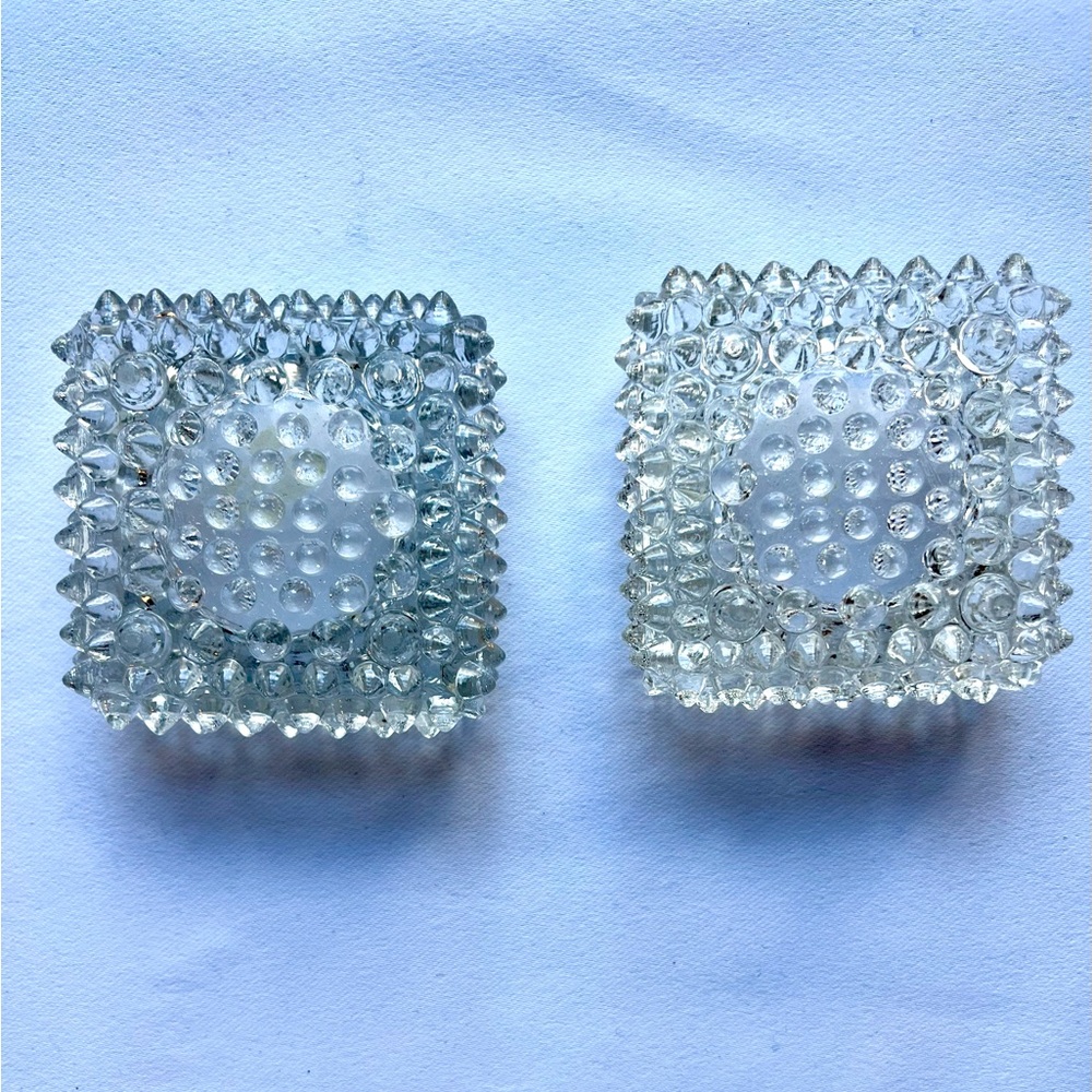 Fenton Vintage Salt Cellar, 3x3 inches, Elegant , lTea Lights,Holiday Gift Rare - Picture 7 of 7
